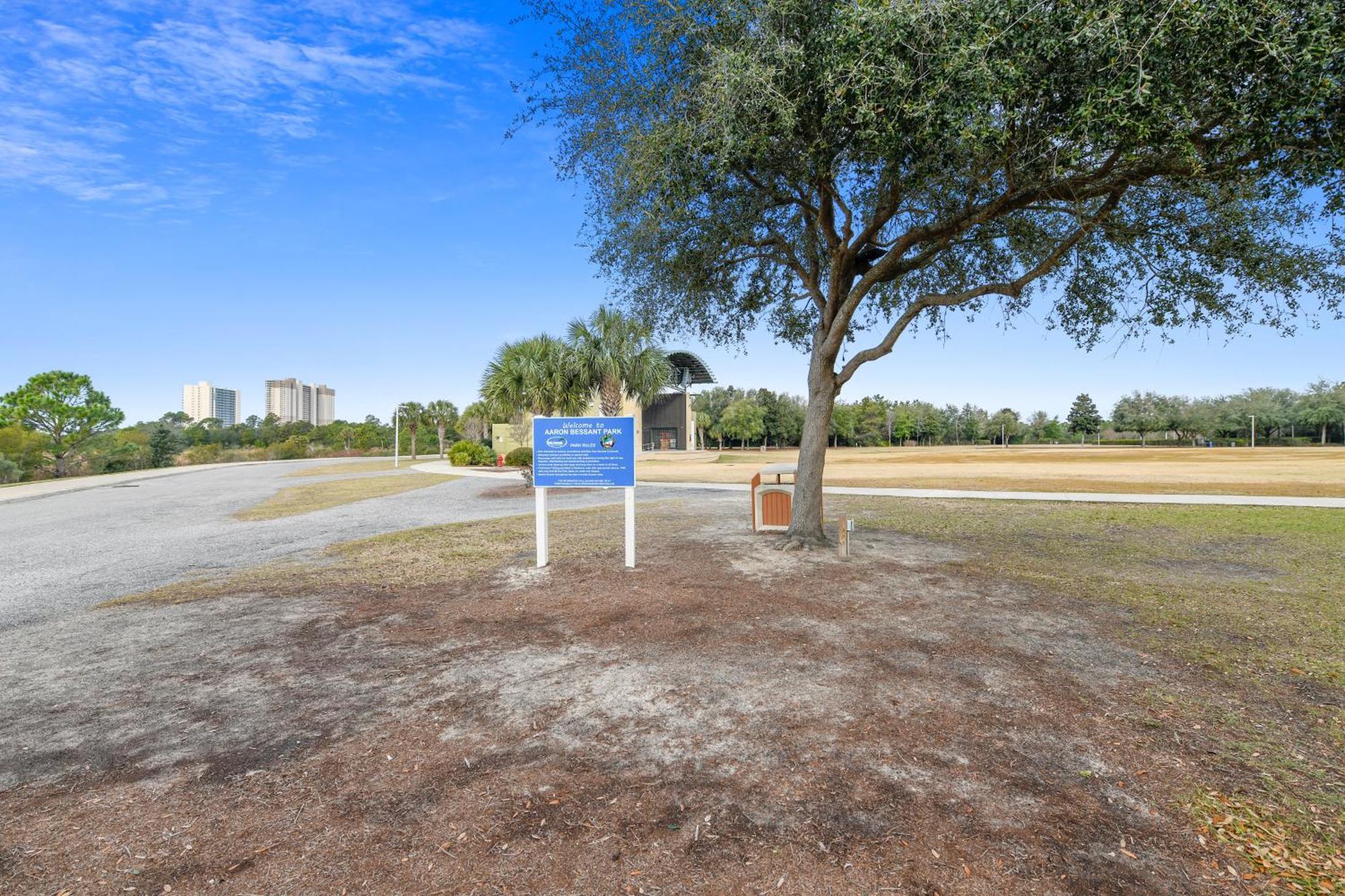Emerald Beach #1426 By Book That Condo Panama City Beach Exteriör bild