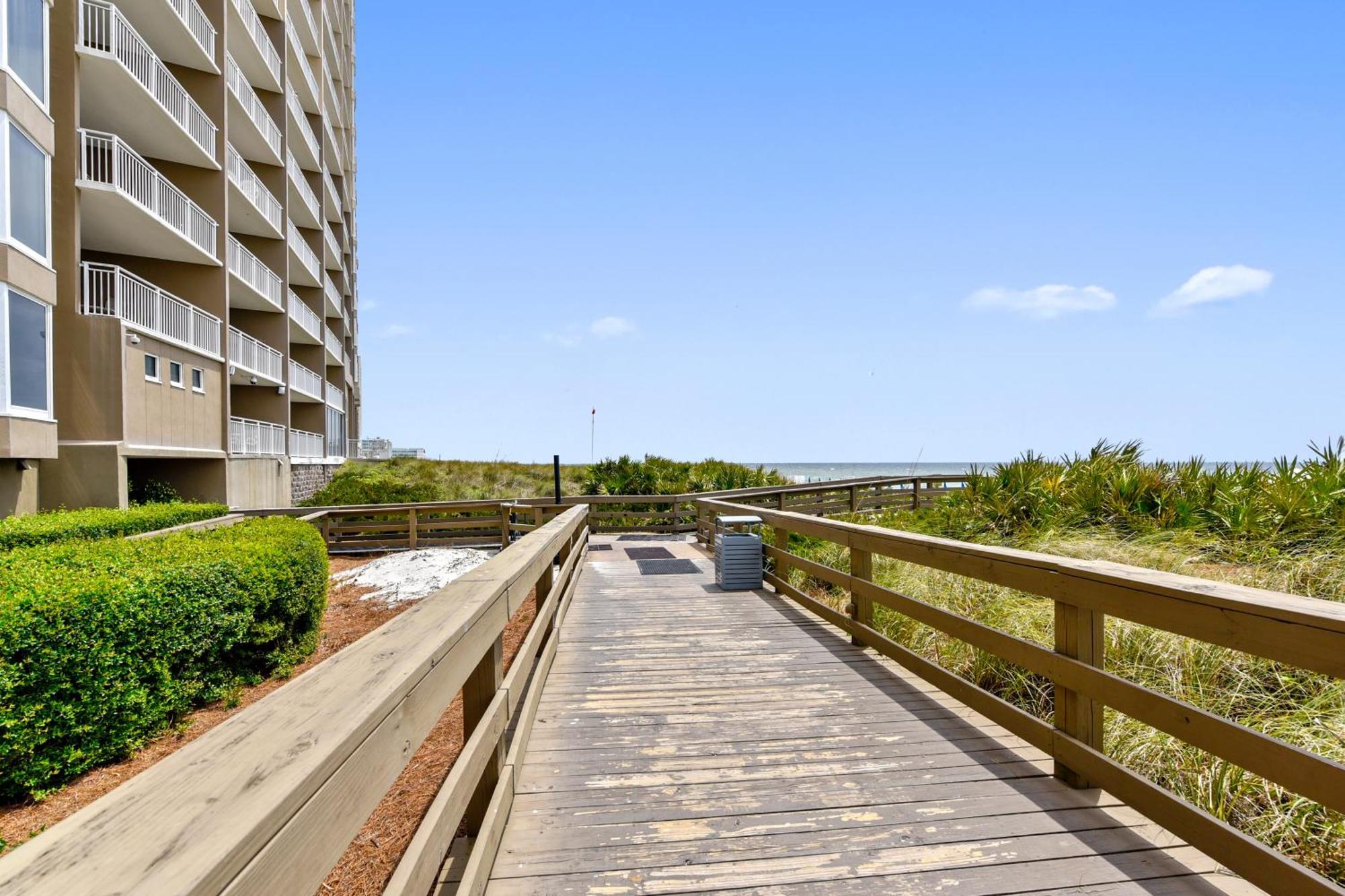 Emerald Beach #1426 By Book That Condo Panama City Beach Exteriör bild